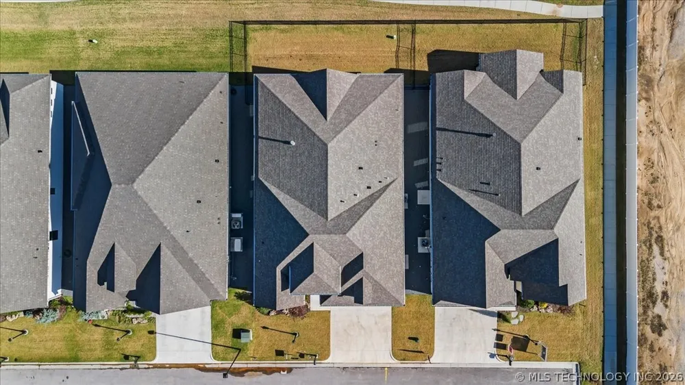 1207 71st Place Broken Arrow, OK 74014