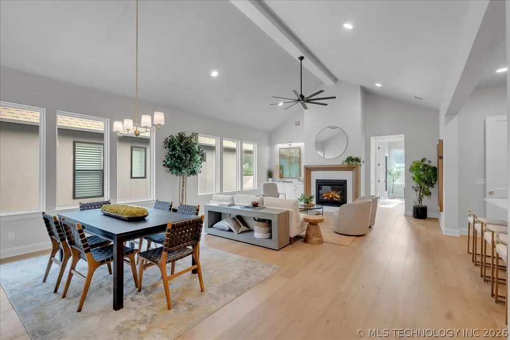 1207 71st Place Broken Arrow, OK 74014