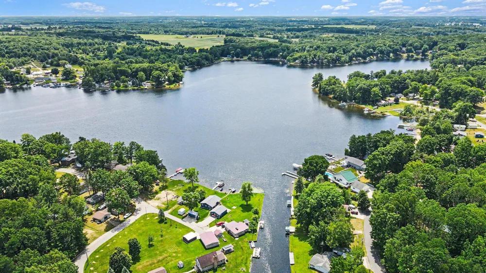 11482 Lakeshore Drive Cato Township, MI 48850