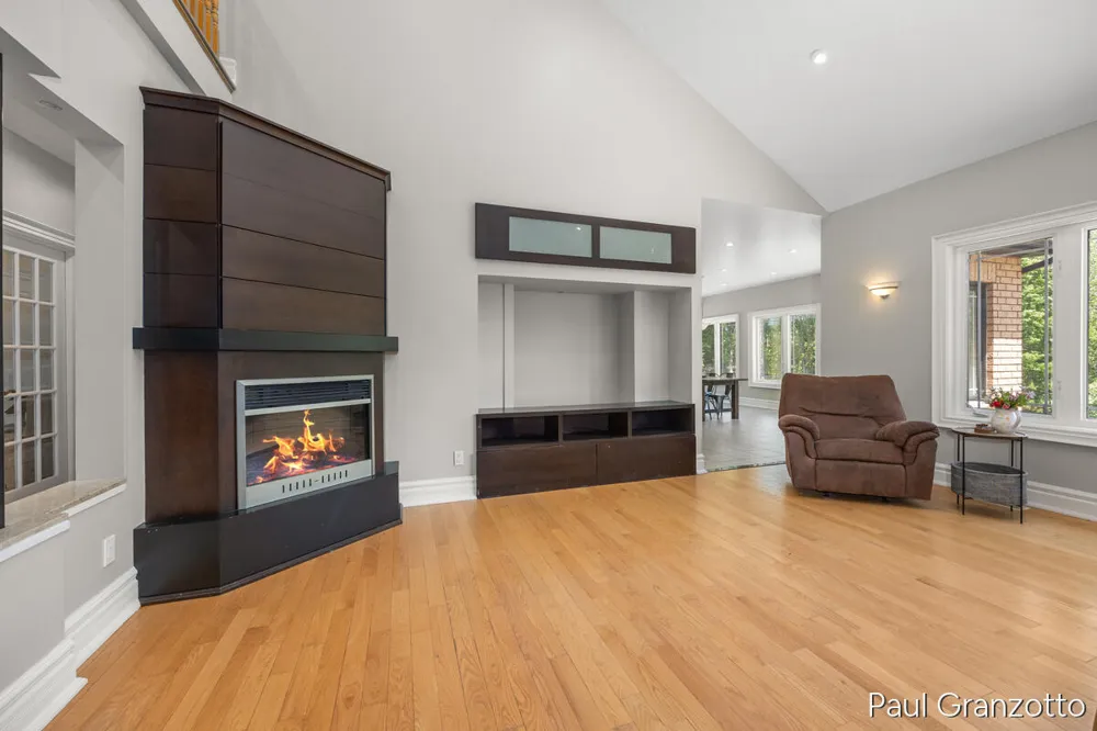 5578 Blackberry Bluff Court SE Kentwood City, MI 49512