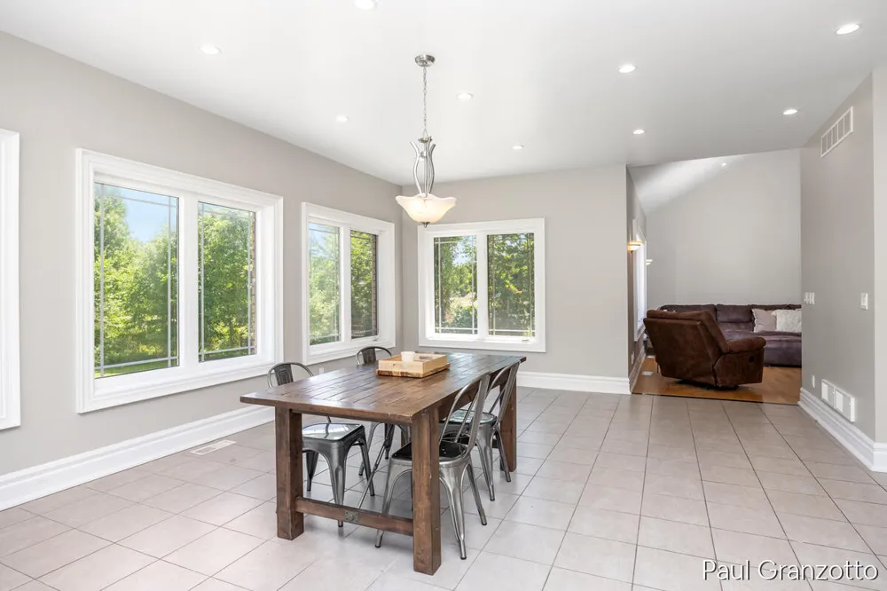 5578 Blackberry Bluff Court SE Kentwood City, MI 49512