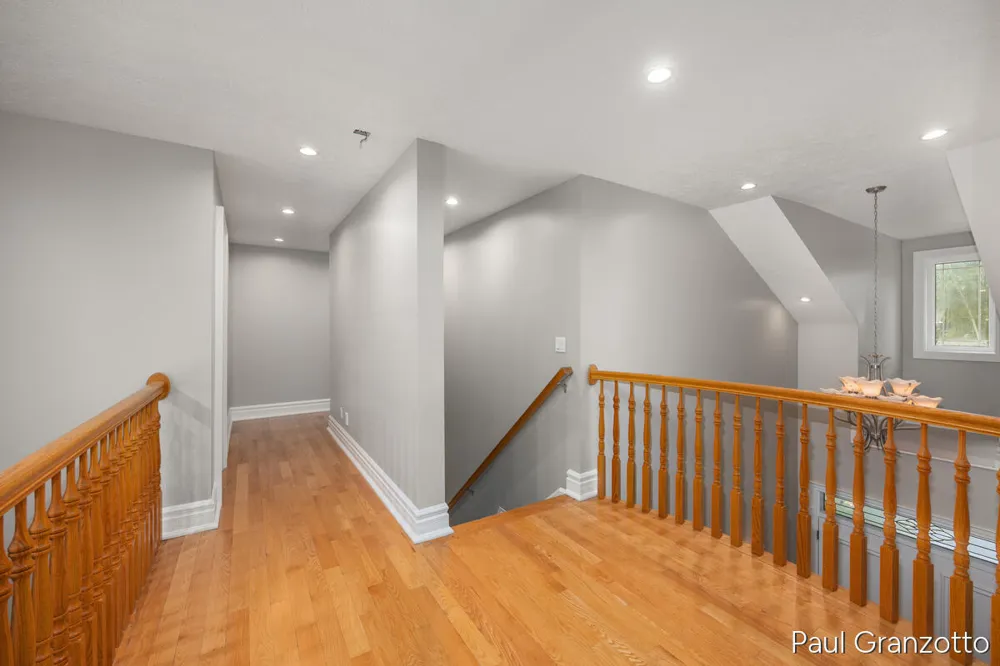 5578 Blackberry Bluff Court SE Kentwood City, MI 49512