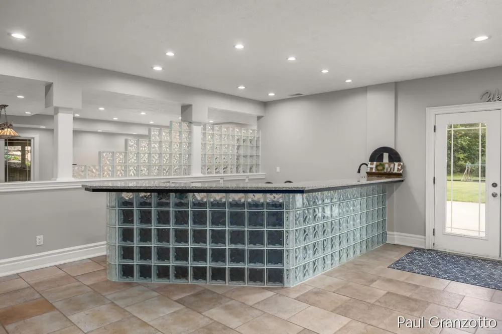 5578 Blackberry Bluff Court SE Kentwood City, MI 49512