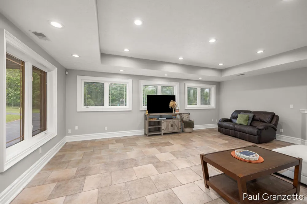 5578 Blackberry Bluff Court SE Kentwood City, MI 49512