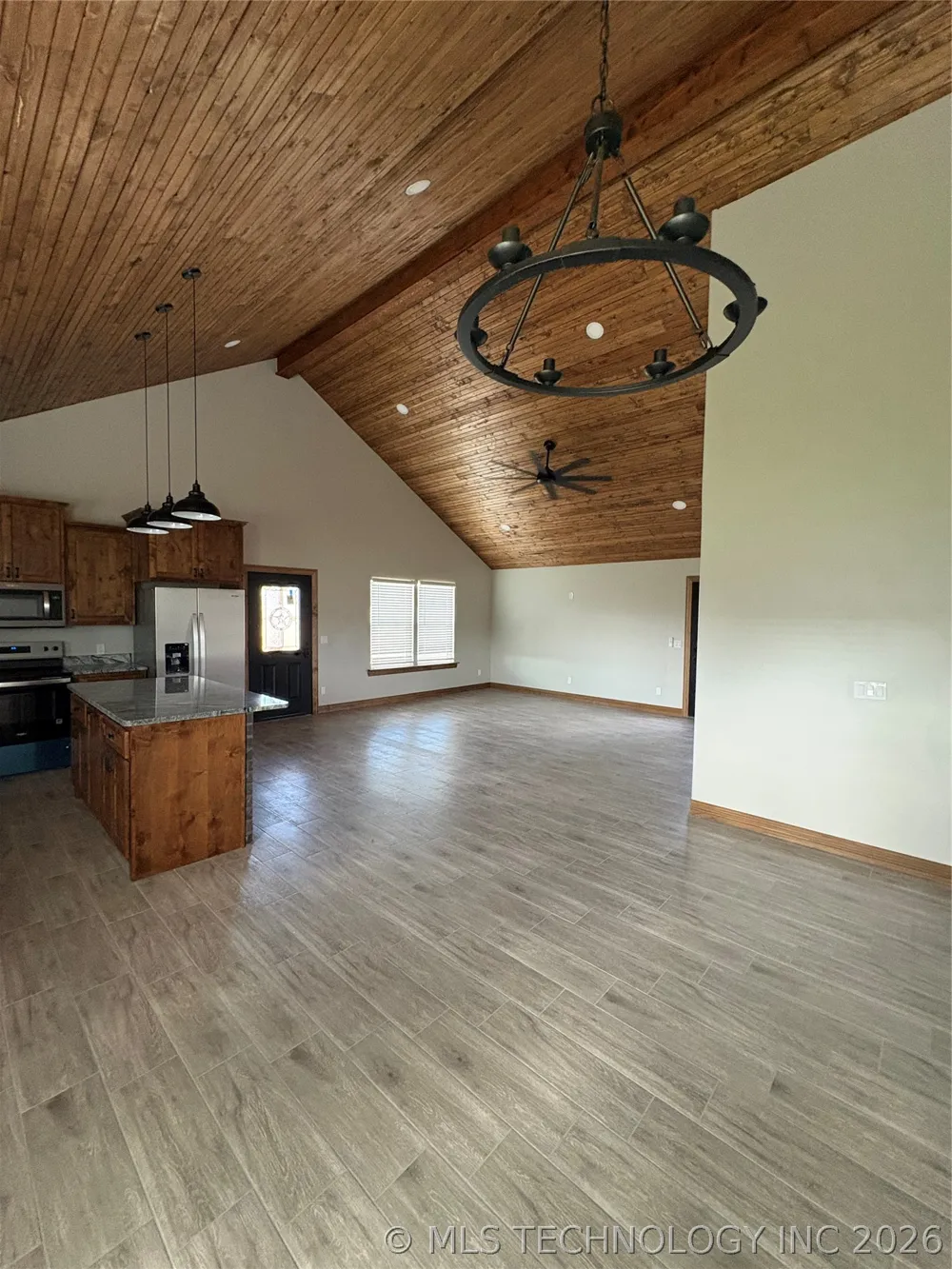 11729 Sandy Acres Trail Kingston, OK 73439