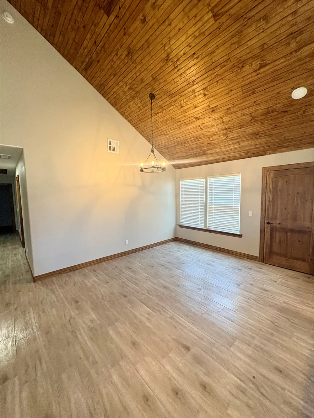 11729 Sandy Acres Trail Kingston, OK 73439