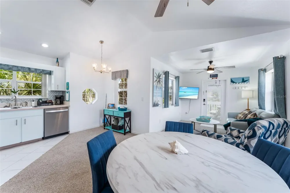 2347 S CENTRAL AVENUE Flagler Beach, FL 32136