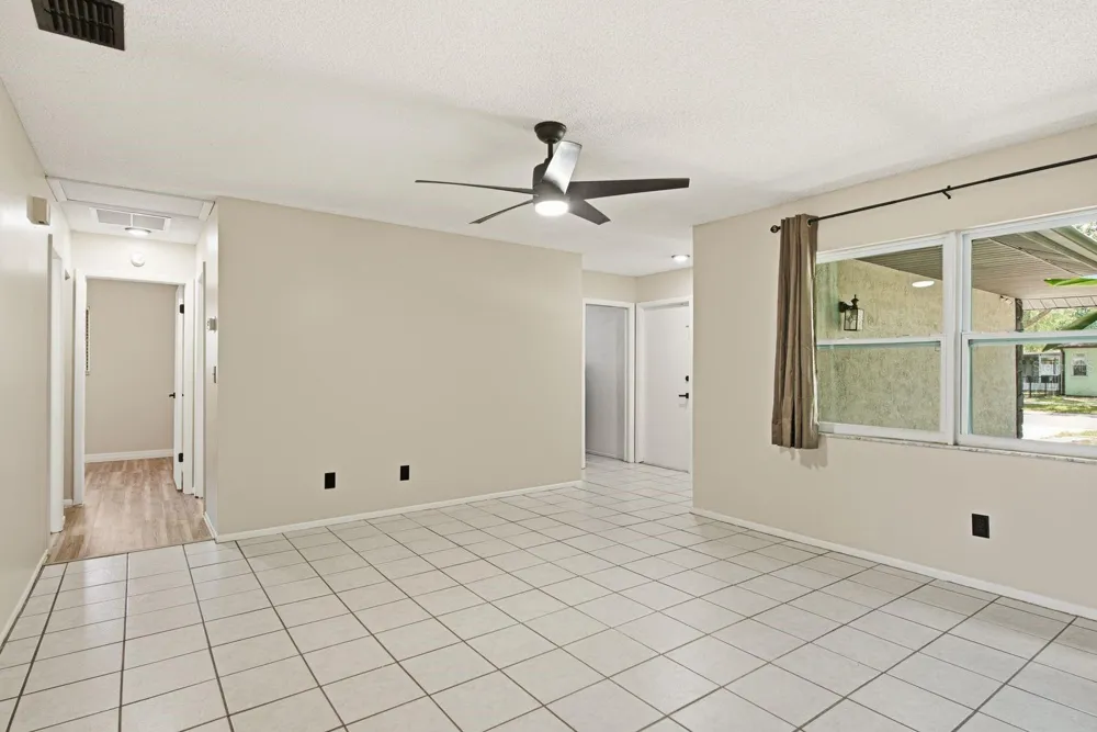 442 EVERGREEN DRIVE Oldsmar, FL 34677