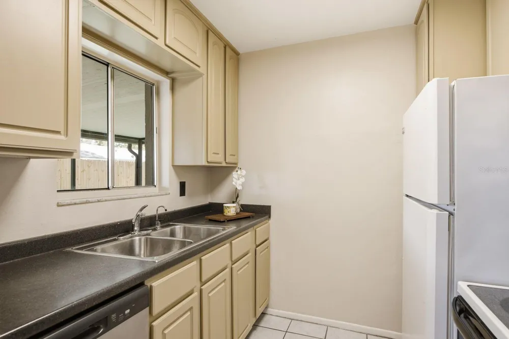 442 EVERGREEN DRIVE Oldsmar, FL 34677