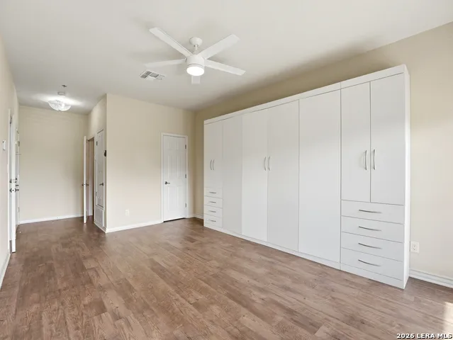 20 TAPATIO DR E #205 Boerne, TX 78006
