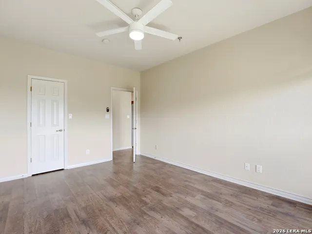 20 TAPATIO DR E #205 Boerne, TX 78006