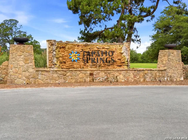 20 TAPATIO DR E #205 Boerne, TX 78006