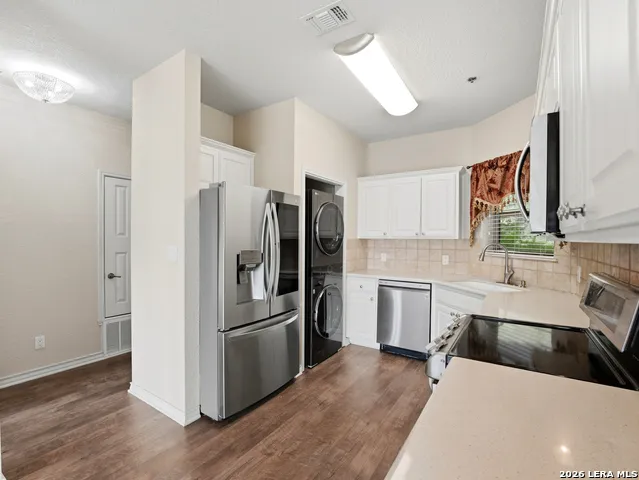 20 TAPATIO DR E #205 Boerne, TX 78006