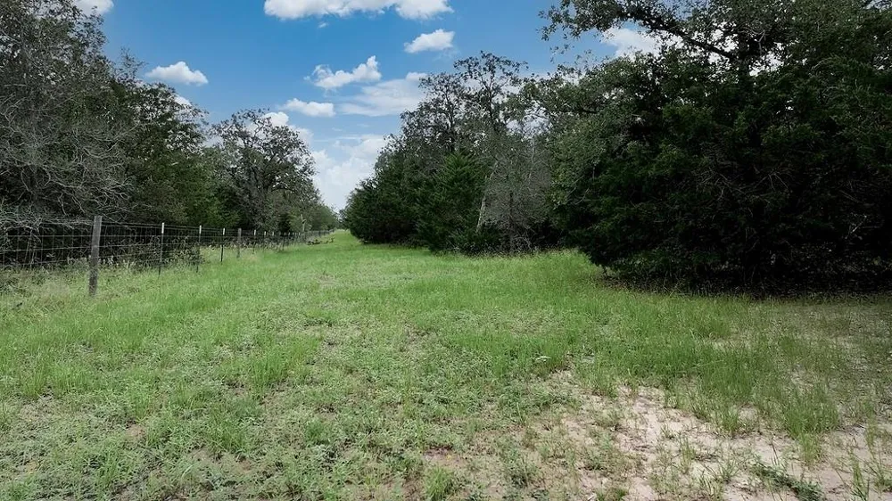 2625 Burke Road Flatonia, TX 78941