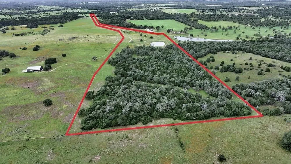 2625 Burke Road Flatonia, TX 78941