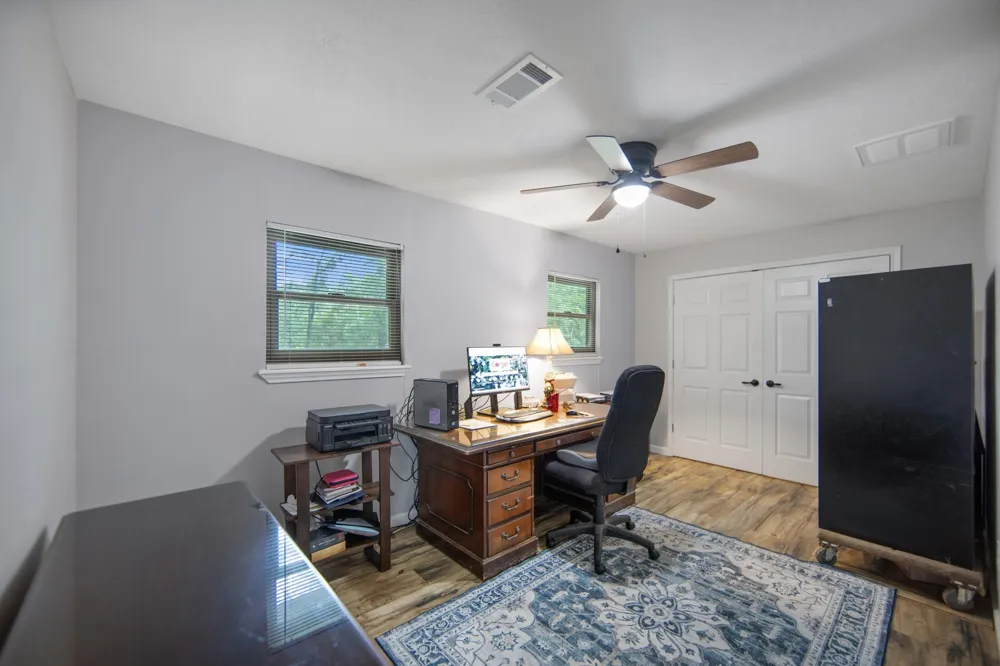 802 Sentinel Oaks Pinehurst, TX 77362