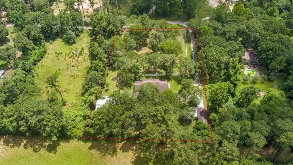 802 Sentinel Oaks Pinehurst, TX 77362
