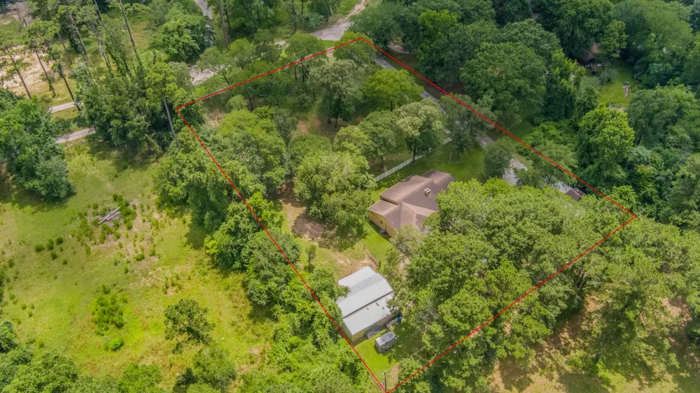 802 Sentinel Oaks Pinehurst, TX 77362