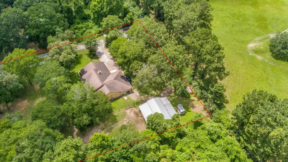 802 Sentinel Oaks Pinehurst, TX 77362