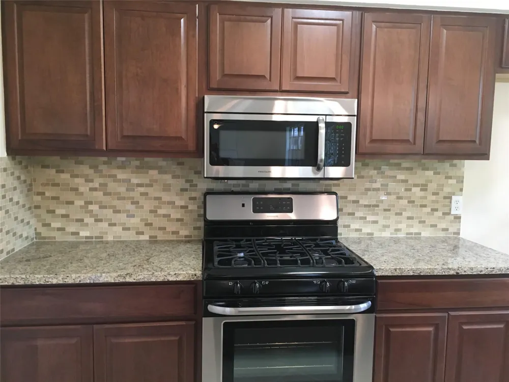 5115 Tashkent Drive Friendswood, TX 77546