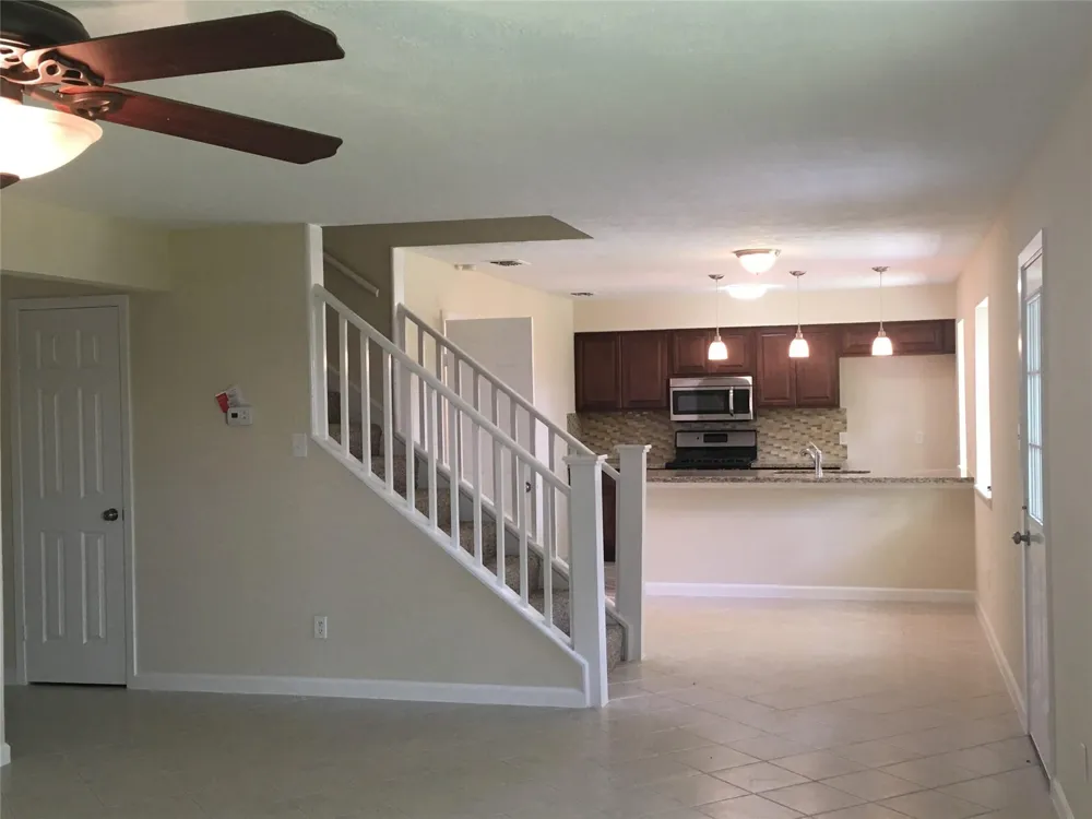 5115 Tashkent Drive Friendswood, TX 77546