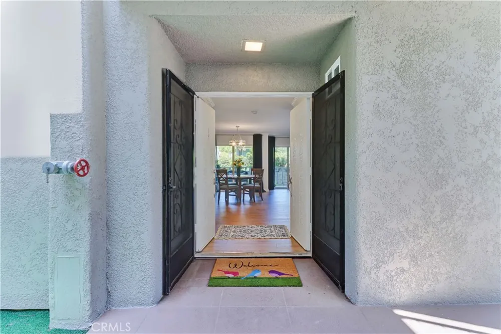 2405 Via Mariposa W #1H Laguna Woods, CA 92637