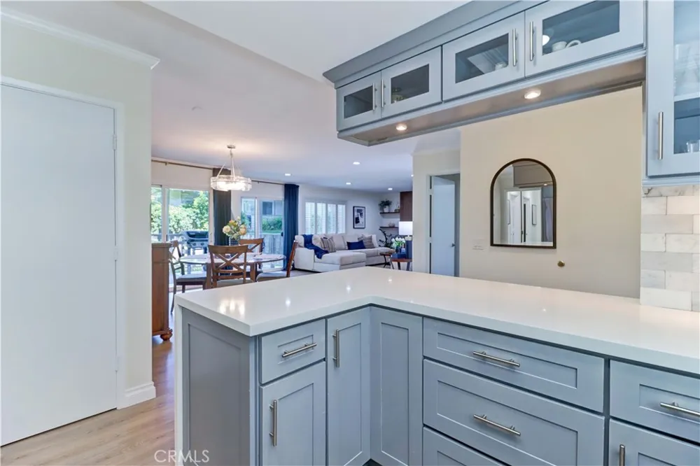 2405 Via Mariposa W #1H Laguna Woods, CA 92637