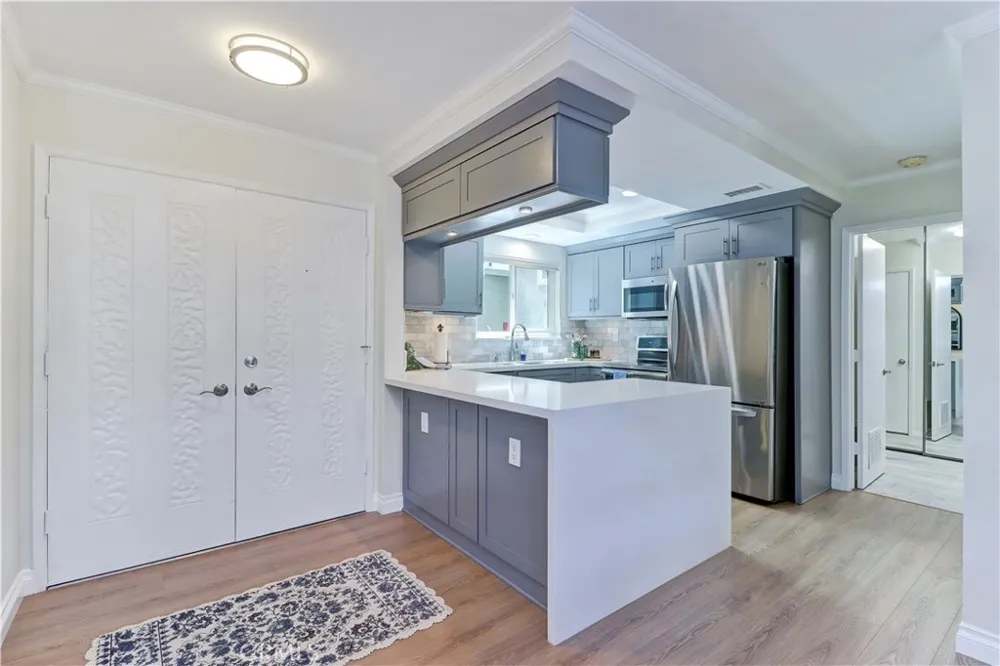 2405 Via Mariposa W #1H Laguna Woods, CA 92637