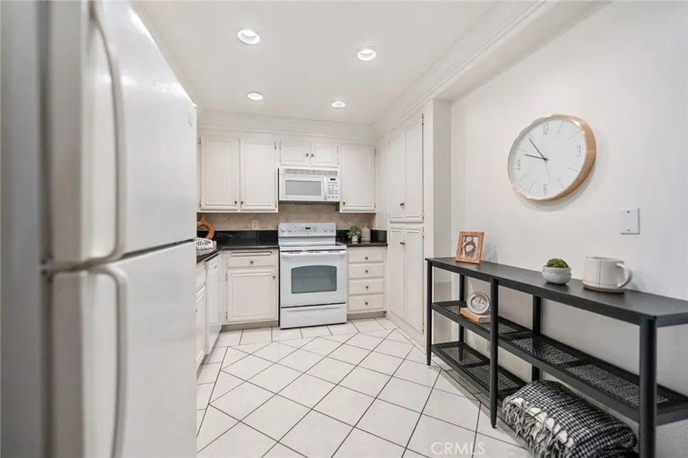 102 Scholz #234 Newport Beach, CA 92663