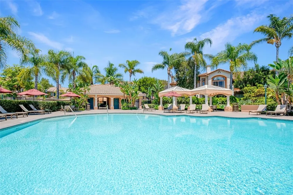 709 Solvay Aisle Irvine, CA 92606