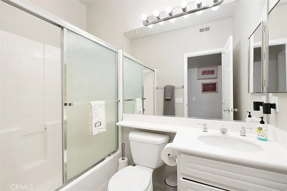 709 Solvay Aisle Irvine, CA 92606