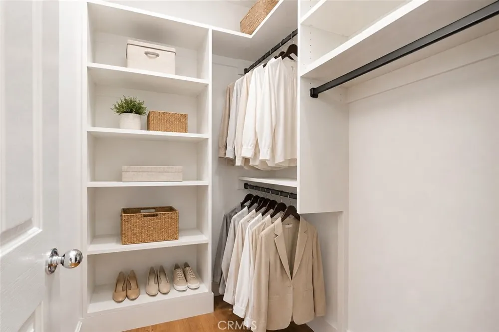709 Solvay Aisle Irvine, CA 92606