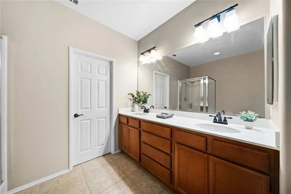 3374 Wind Chime Lane Perris, CA 92571