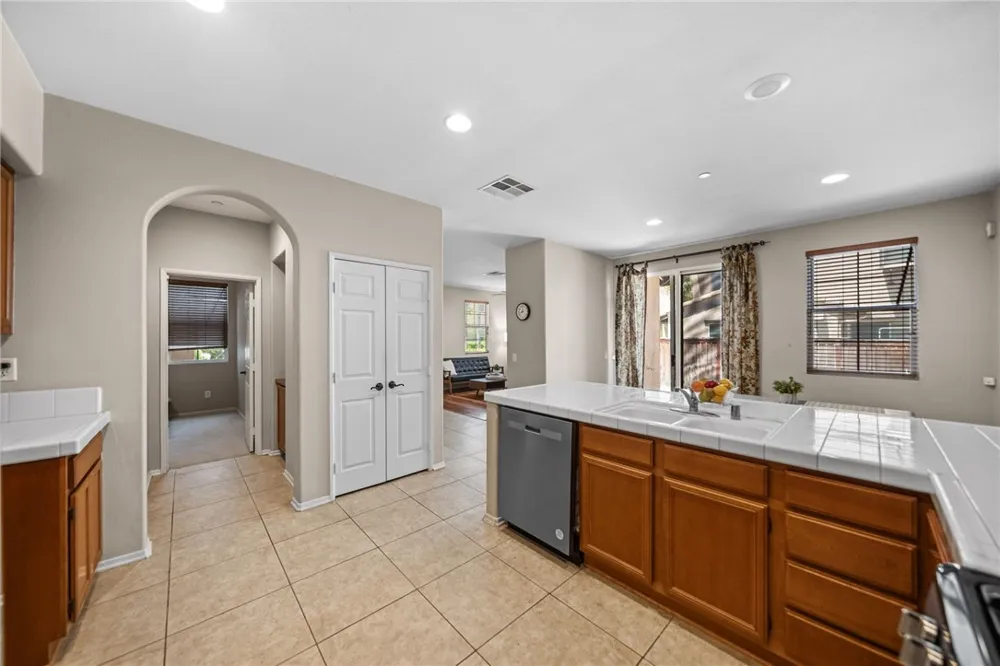 3374 Wind Chime Lane Perris, CA 92571