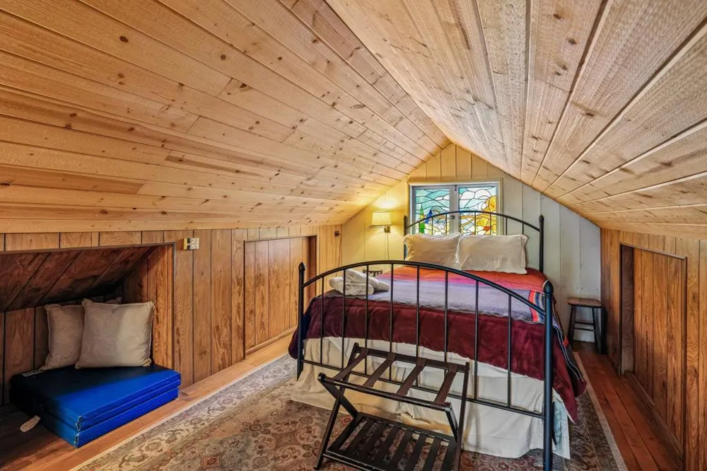 53580 Country Club Drive Idyllwild, CA 92549