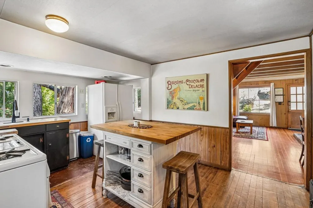 53580 Country Club Drive Idyllwild, CA 92549