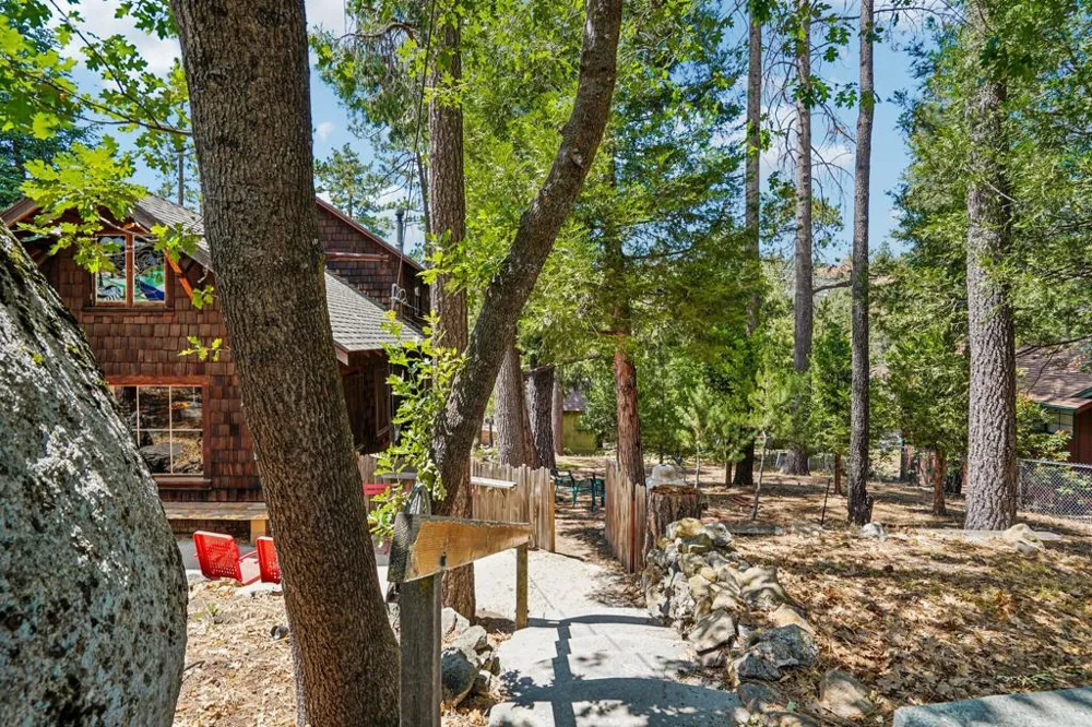 53580 Country Club Drive Idyllwild, CA 92549