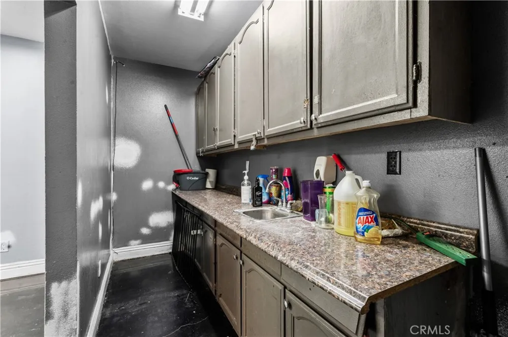 2517 W Beverly Boulevard Montebello, CA 90640