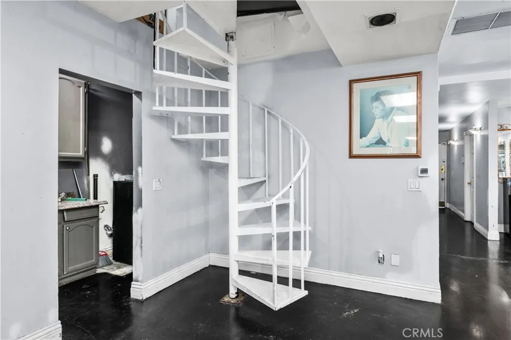 2517 W Beverly Boulevard Montebello, CA 90640