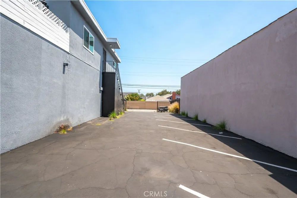 2517 W Beverly Boulevard Montebello, CA 90640