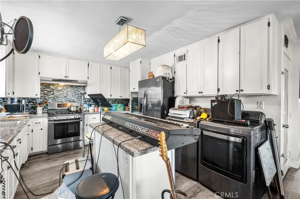 2517 W Beverly Boulevard Montebello, CA 90640