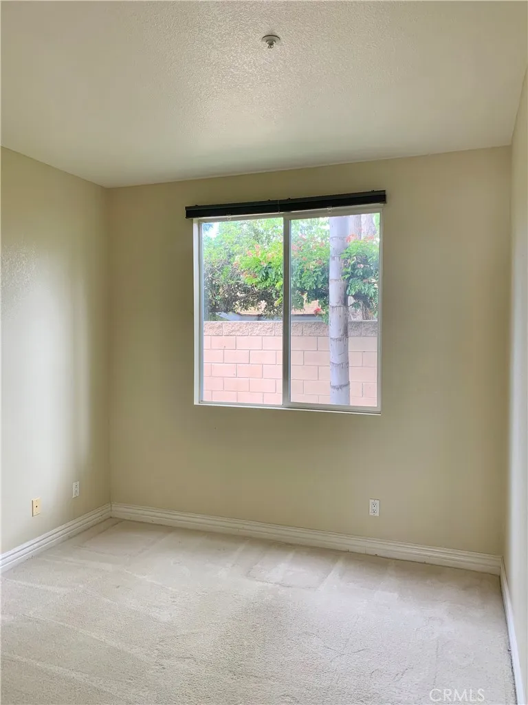 281 Mesa Drive Costa Mesa, CA 92627
