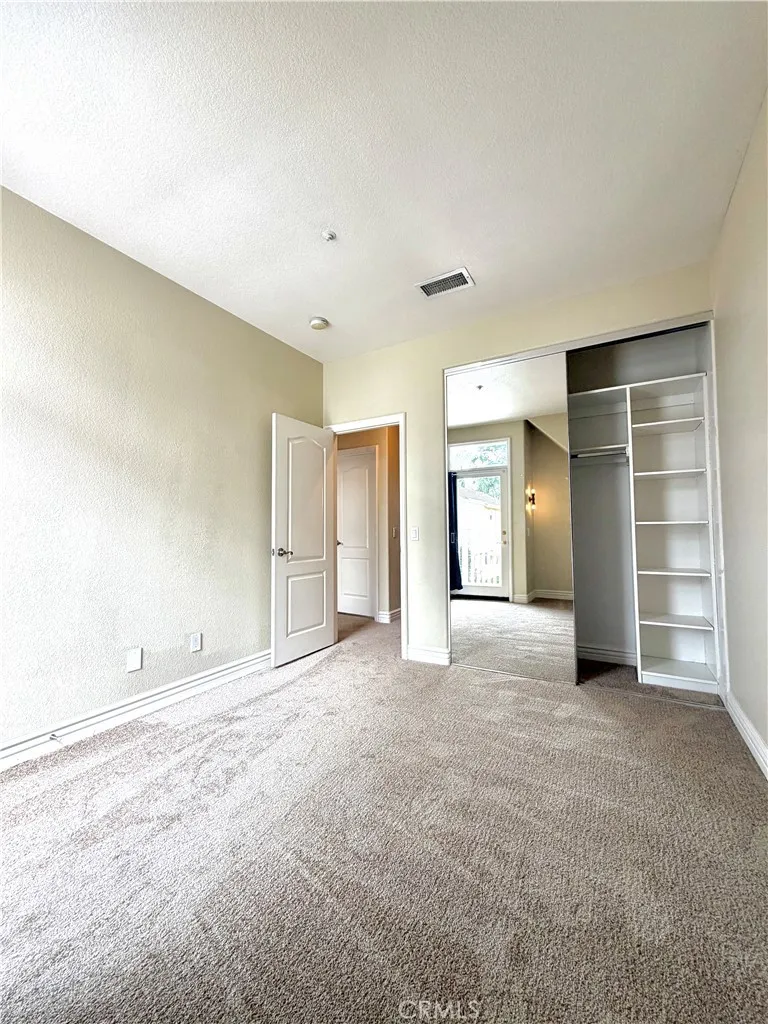 281 Mesa Drive Costa Mesa, CA 92627