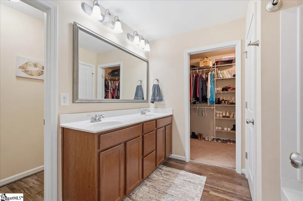 234 Rivers Edge Circle Simpsonville, SC 29680