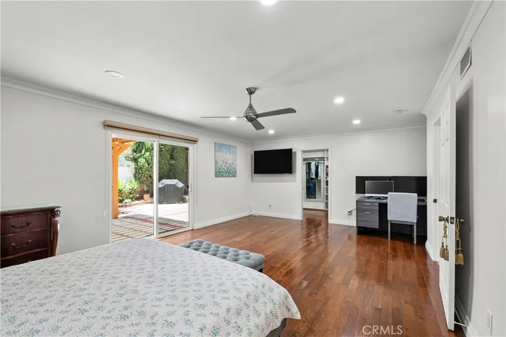 13171 Constable Granada Hills, CA 91344