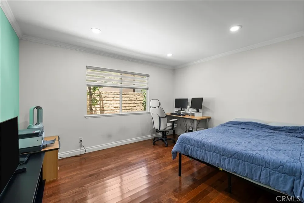 13171 Constable Granada Hills, CA 91344