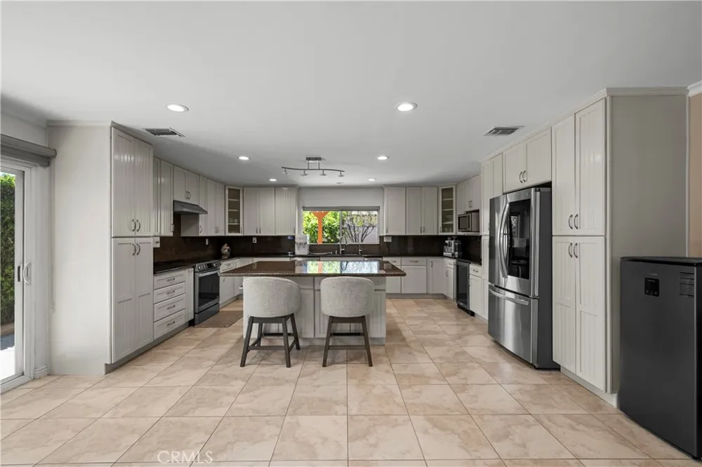 13171 Constable Granada Hills, CA 91344
