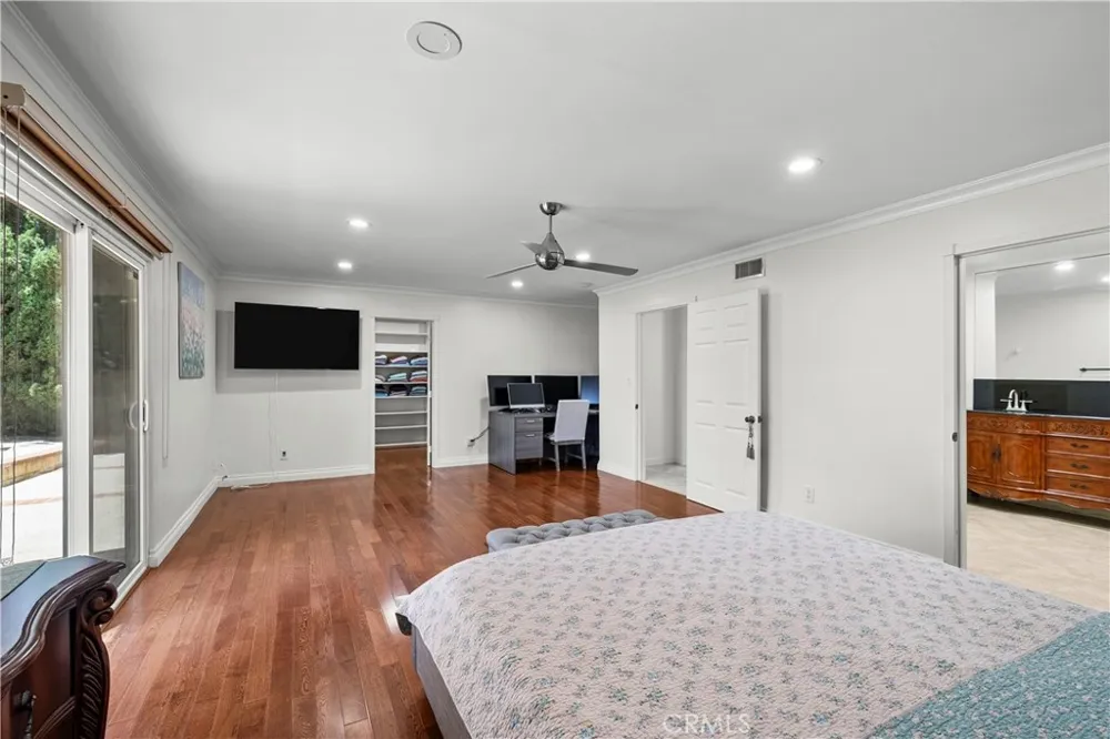 13171 Constable Granada Hills, CA 91344