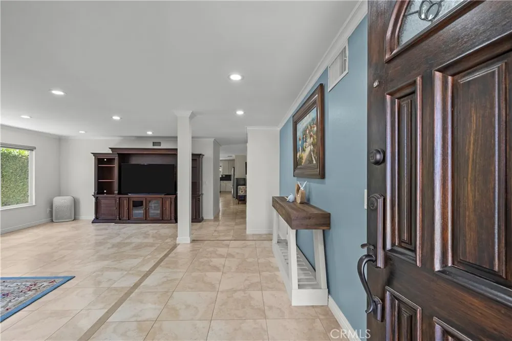 13171 Constable Granada Hills, CA 91344