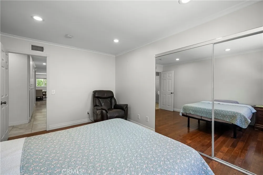 13171 Constable Granada Hills, CA 91344